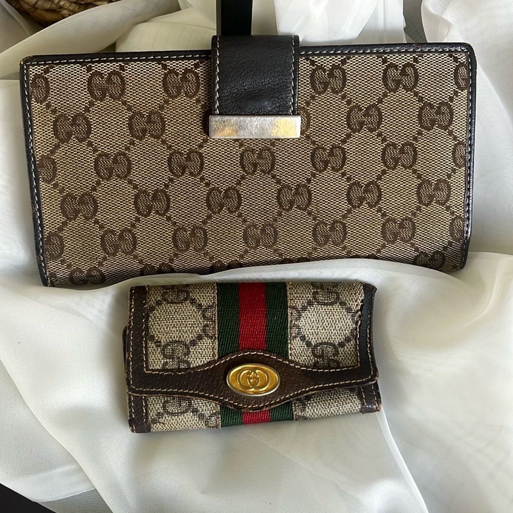 Gucci Brown and Black Wallet double sided  with Iconic Monogram and key collet